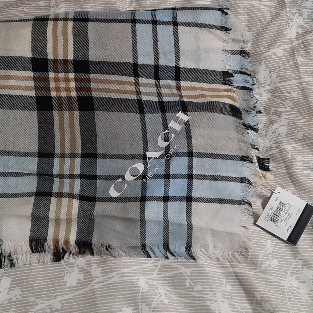Coach scarf